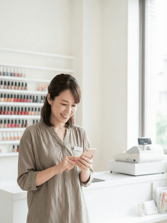 ネイルサロンの在庫管理はスマホでシンプルに。